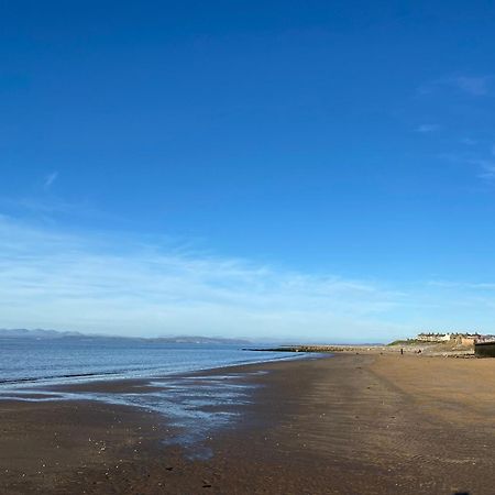 Stylish Apartments Near The Sea Front At Morecambe Heysham Esterno foto