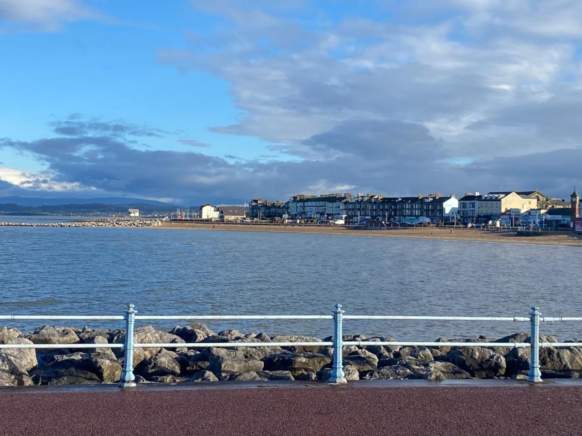 Stylish Apartments Near The Sea Front At Morecambe Heysham Esterno foto